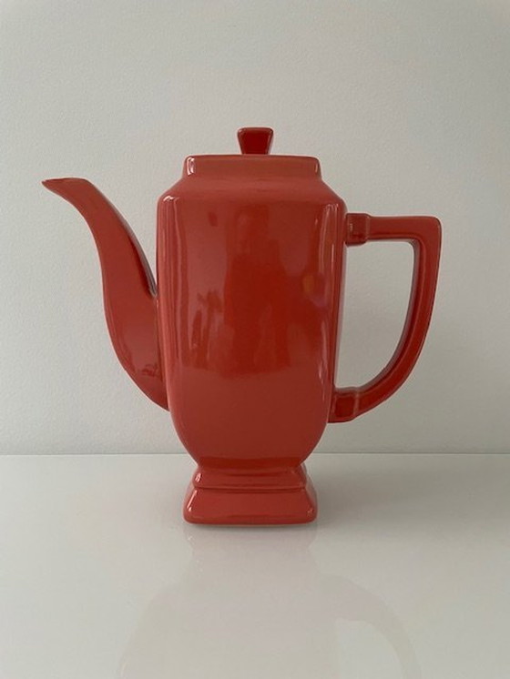 Image 1 of Vintage Koffiepot Klassiek Design Koraalrood Geglazuurd Keramiek