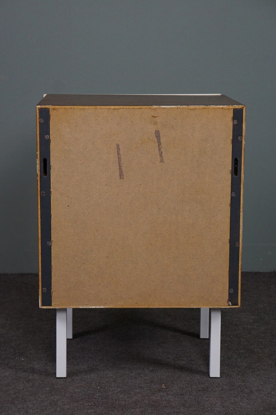 Image 1 of Mid Century kastje