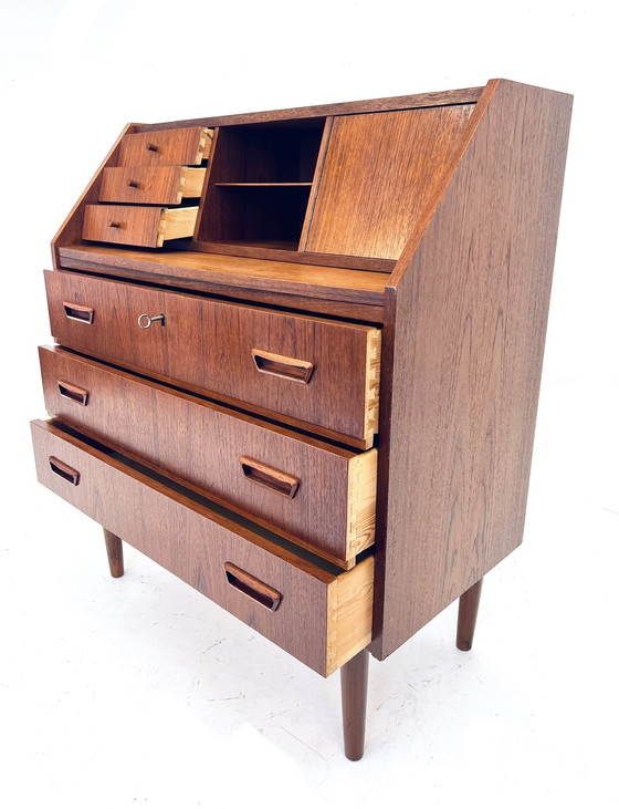 Image 1 of Deense secretaire