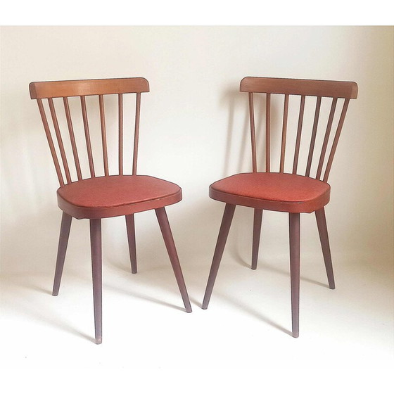 Image 1 of Paar vintage model 740 stoelen in beuken en rood kunstleer voor Baumann, 1950