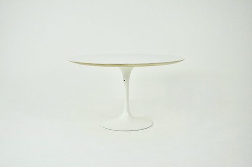 Bijzettafel van Eero Saarinen voor Knoll International, jaren 1960