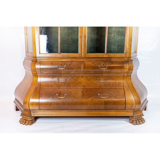 Image 1 of Vintage rococo glazen kast in handgepolijst notenhout door C. B. Hansen uit Kopenhagen, 1910