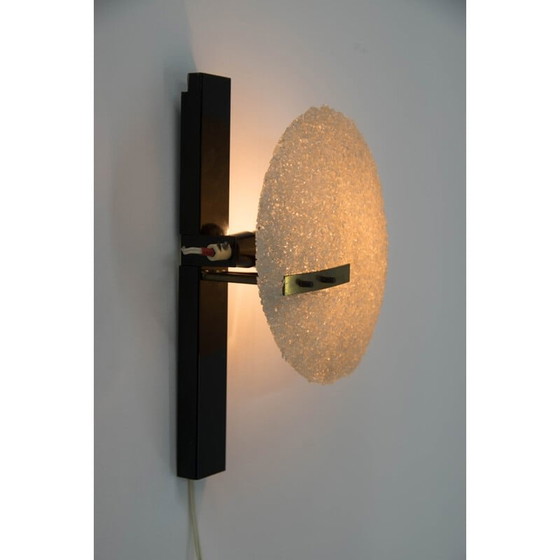 Image 1 of Vintage geometrische wandlamp van zwart metaal en hars van Pokrok Zilina, 1960