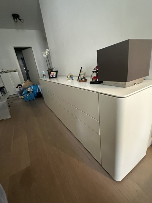 Hulsta Gentis Dressoir