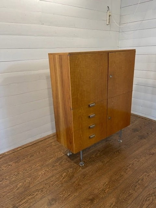 Vintage kast met 3 deuren en 4 lades Jitona