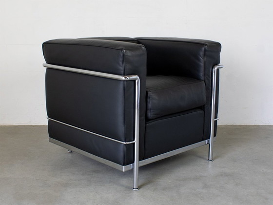 Image 1 of Cassina Lc2 Fauteuil Design Lecorbusier