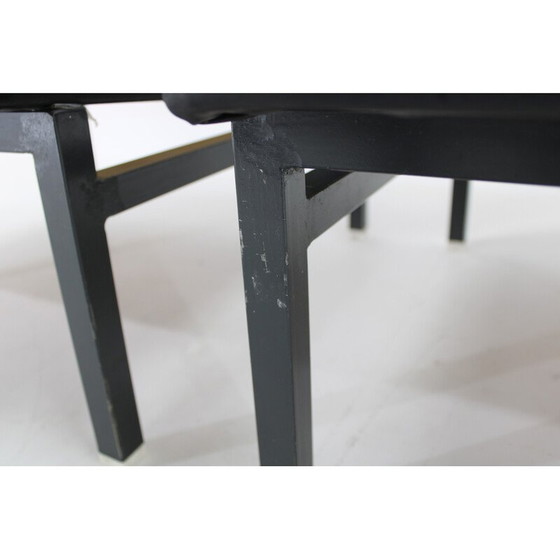 Image 1 of Paar vintage fauteuils in imitatieleer en gelakt ijzer, Tsjecho-Slowakije 1970