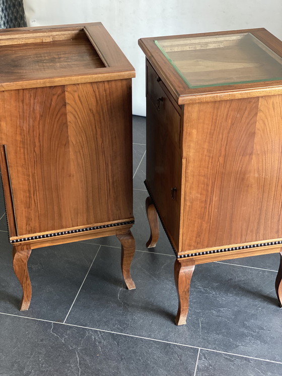 Image 1 of 2x Louis eiken bijzettafel