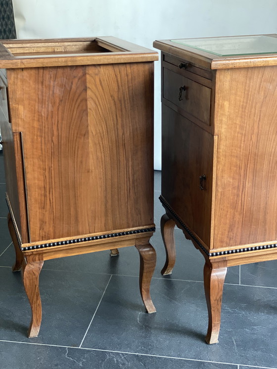 Image 1 of 2x Louis eiken bijzettafel