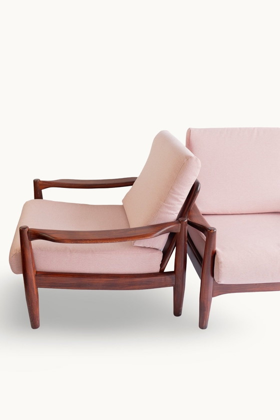 Image 1 of 2X Vintage Mid Century Modern Teakhouten Fauteuils Met Roze Bekleding
