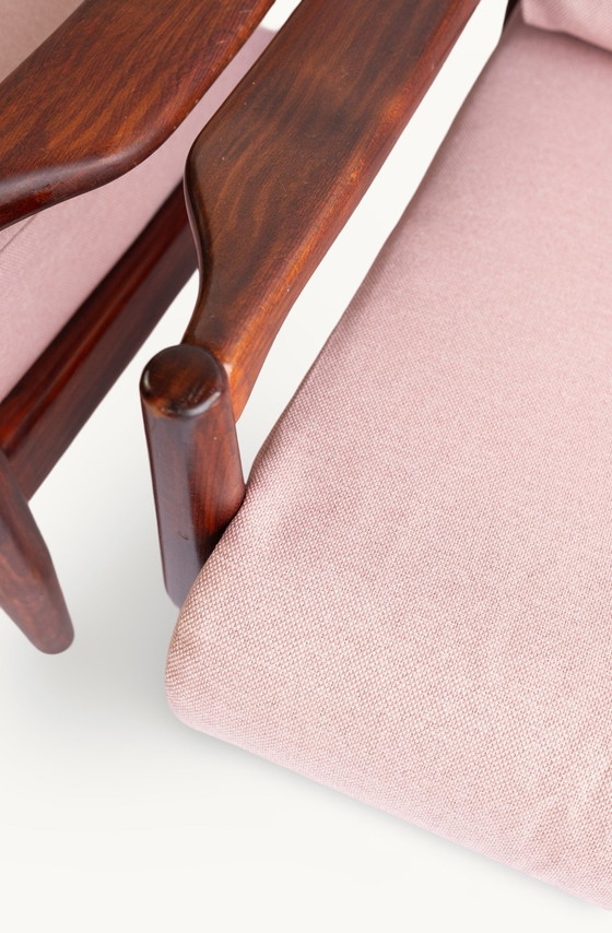 Image 1 of 2X Vintage Mid Century Modern Teakhouten Fauteuils Met Roze Bekleding