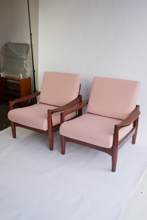 2X Vintage Mid Century Modern Teakhouten Fauteuils Met Roze Bekleding