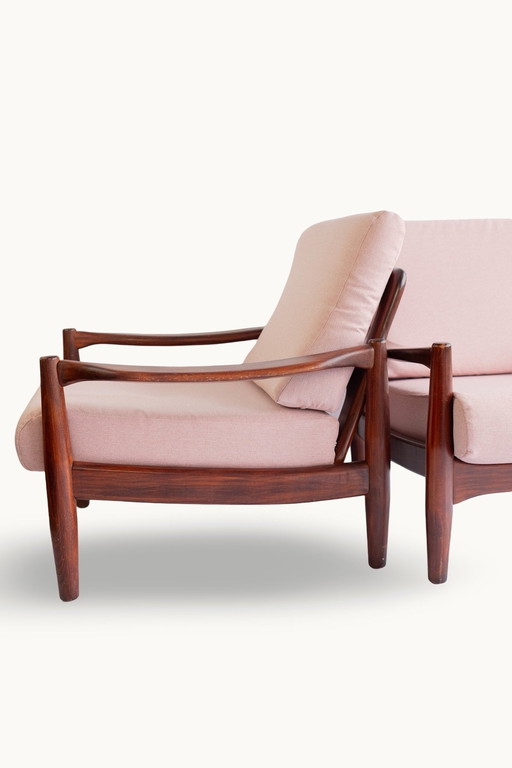 2X Vintage Mid Century Modern Teakhouten Fauteuils Met Roze Bekleding