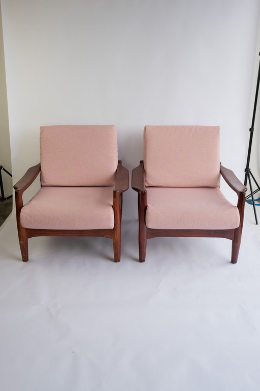 2X Vintage Mid Century Modern Teakhouten Fauteuils Met Roze Bekleding