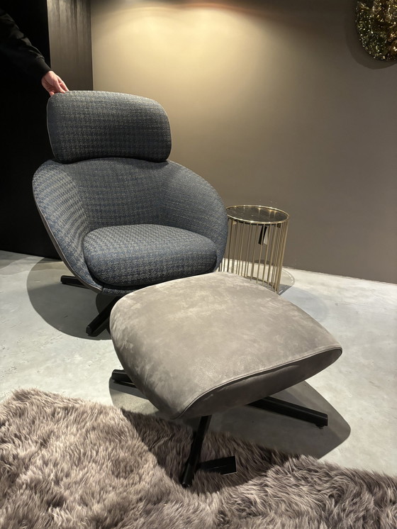 Image 1 of Minotti Russel Arm / Lounge Chair + Ottoman / Hocker 