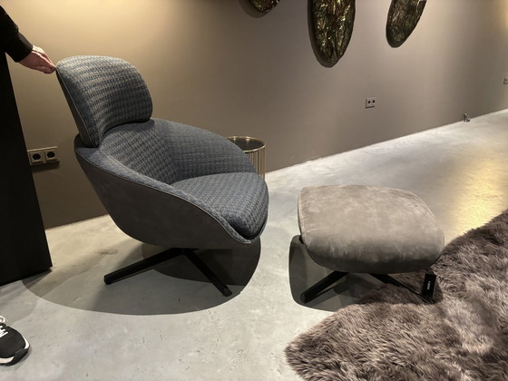 Image 1 of Minotti Russel Arm / Lounge Chair + Ottoman / Hocker 