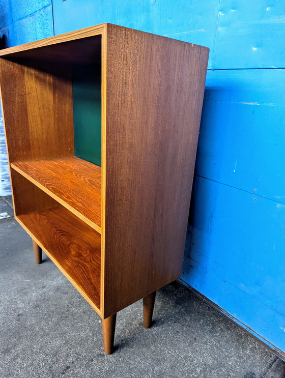 Image 1 of Set Van 2 Deense Teak Kasten 1960S