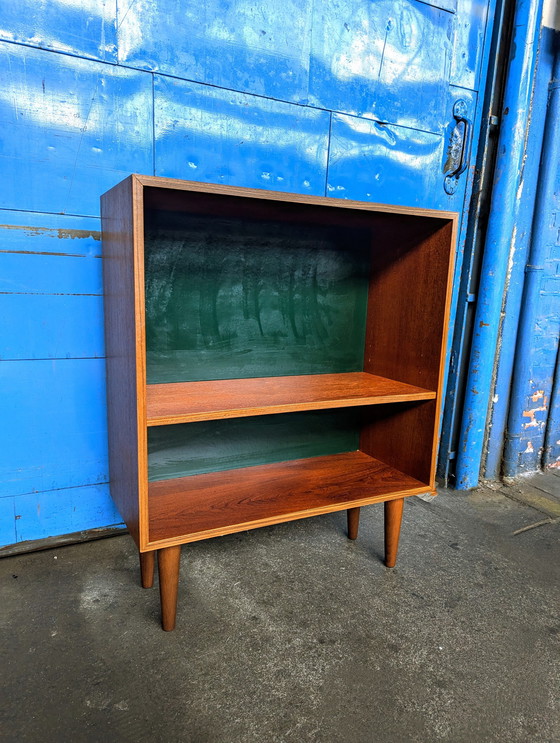 Image 1 of Set Van 2 Deense Teak Kasten 1960S