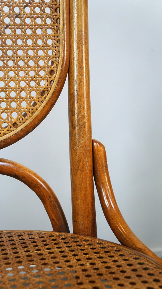 Image 1 of 6 x hoge vintage lichtbruine bentwood Thonet stoel model “lange Jan/ Long John”