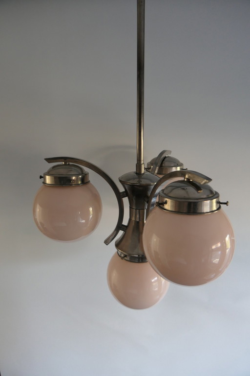 Vintage Art Deco Nikkel Hanglamp/Kroonluchter Met Vier Lichtroze Bolglazen