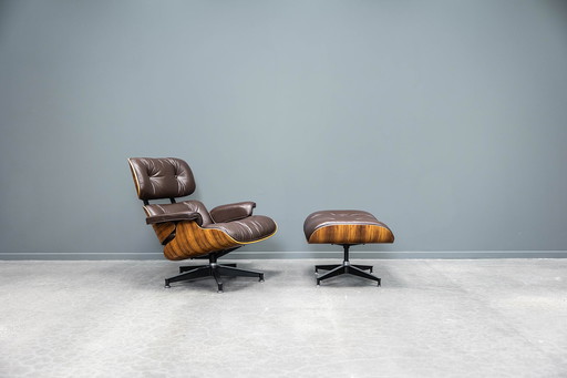 Eames fauteuil + poef