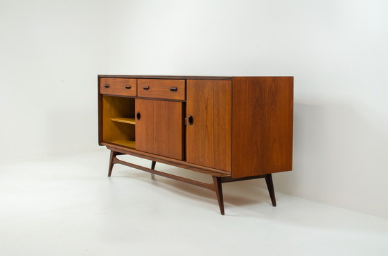 Image 1 of Louis van Teeffelen dressoir