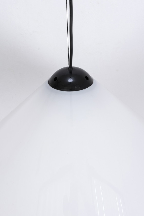 Image 1 of Vico Magistretti hanglamp