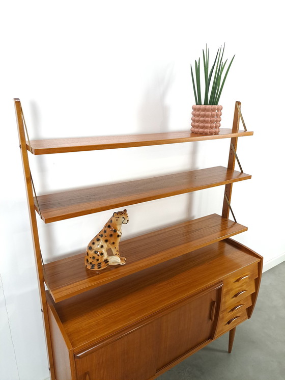 Image 1 of Scandinavisch Teak Wandmeubel Met Planken, Lade En Bureau