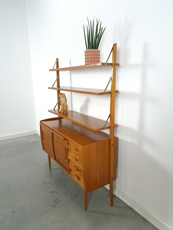 Image 1 of Scandinavisch Teak Wandmeubel Met Planken, Lade En Bureau