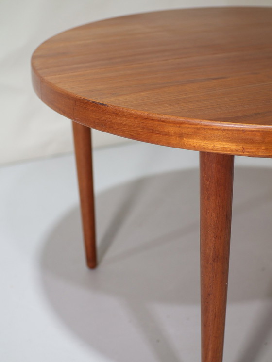 Image 1 of Ronde Eettafel Uitschuifbaar Deens in de stijl van Kai Kristiansen