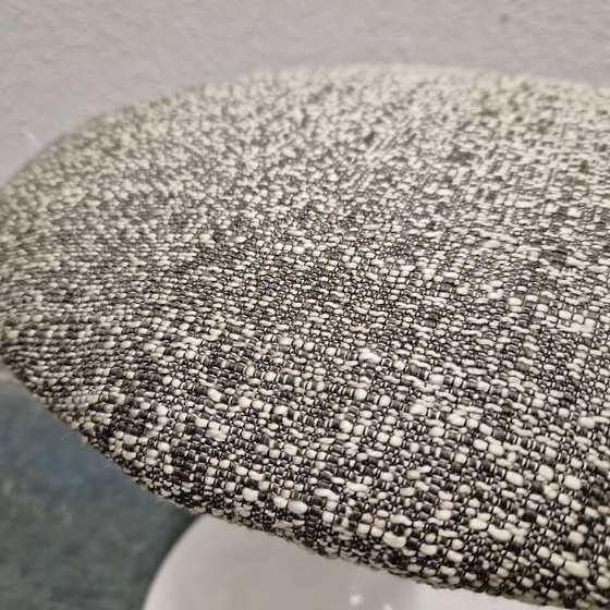 Image 1 of Jaren 70 Tulpvoet Krukje Nieuw Bekleed