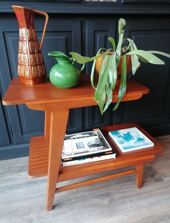 Image 1 of Midcentury Bijzettafel Aldenkamp Holland