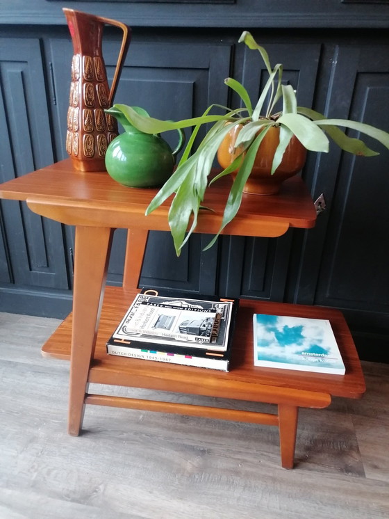 Image 1 of Midcentury Bijzettafel Aldenkamp Holland