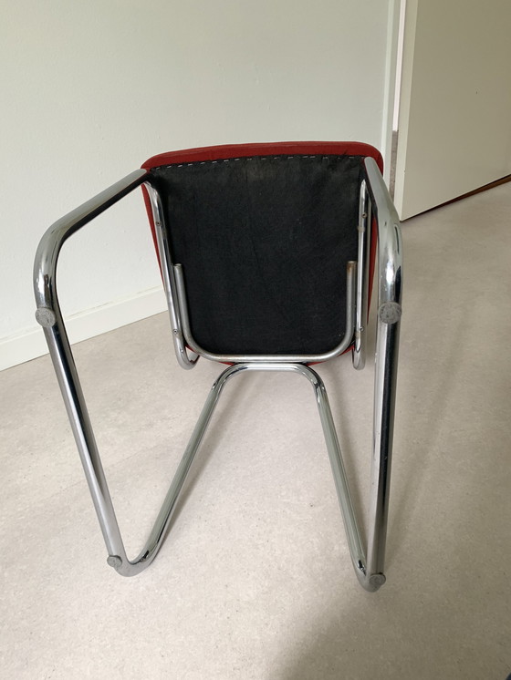 Image 1 of Buisstoel Met Rode Bekleding