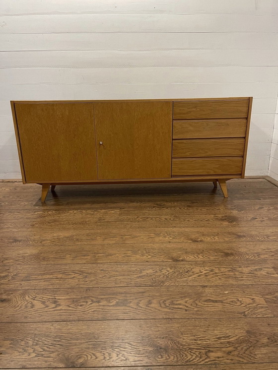 Image 1 of vintage design dressoir U460 van Jiri Jiroutek