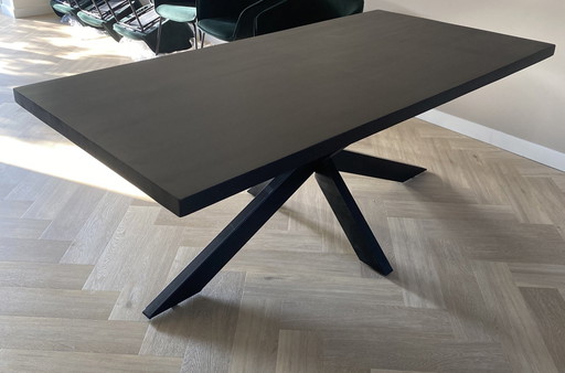 Goossens Axilon eettafel