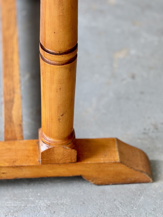 Image 1 of Vintage uitschuifbare traditionele eettafel