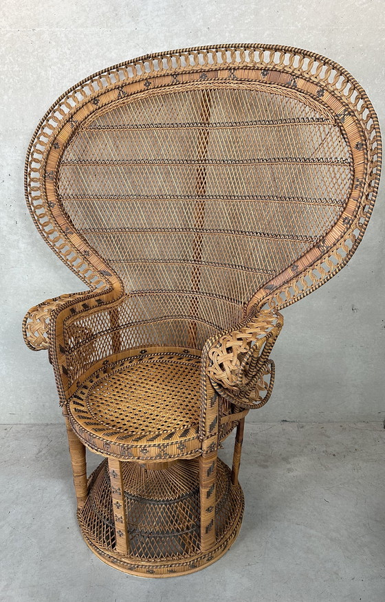 Image 1 of Vintage ‘peacock’ chair 