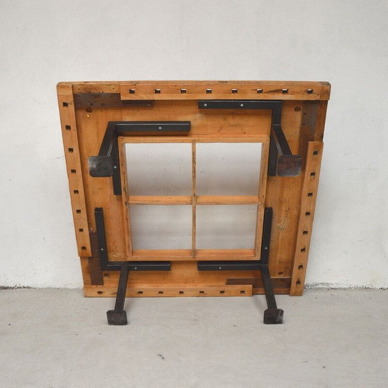 Image 1 of Vintage salontafel van massief hout en zwart staal