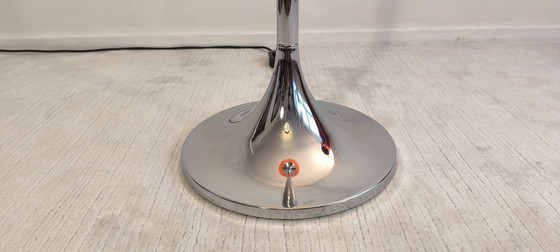 Image 1 of Prachtige authentieke staande lamp gesigneerd Harvey Guzzini 1970 Made In Italia