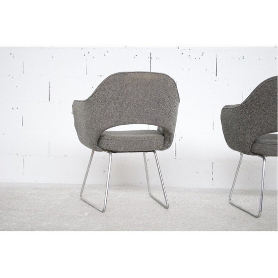 Image 1 of Set van 4 vintage stoelen van staal, schuim en stof van Eero Saarinen voor Knoll International, jaren 1960