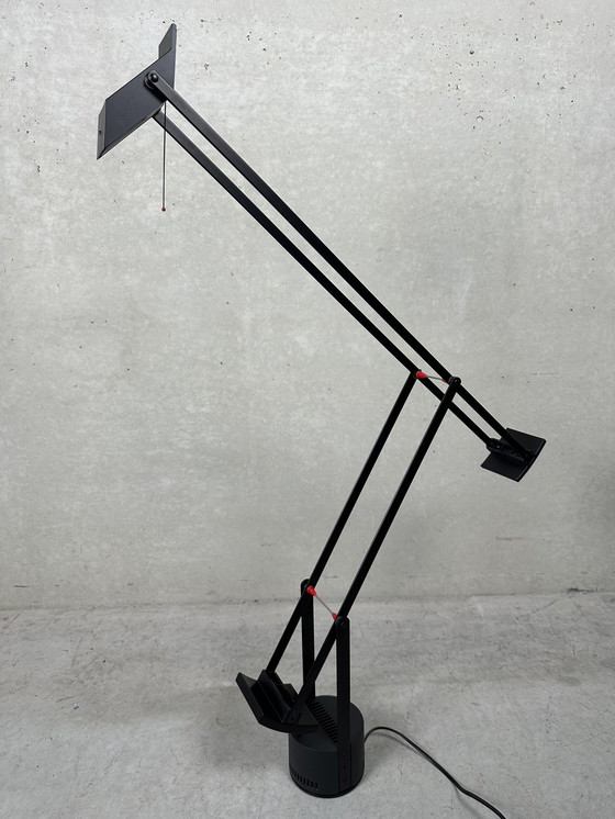 Image 1 of Vintage Tizio Artemide bureaulamp