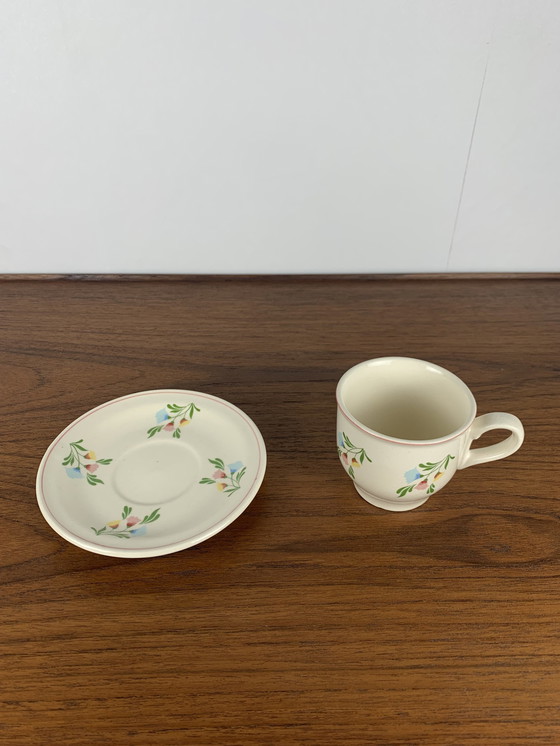 Image 1 of Set van 6 vintage kopjes + schotels, bloemenpatroon, Duitsland