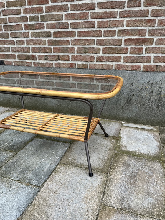 Image 1 of Vintage mid century rotan salontafel