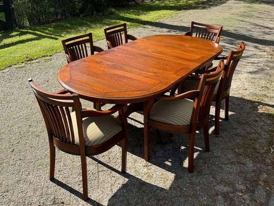 Image 1 of Schuitema Uitschuifbare Tafel Met 6 Stoelen