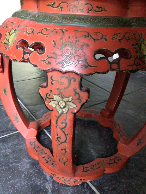 Image 1 of Vintage Chinees Lakwerk Bijzettafel