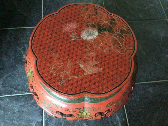 Image 1 of Vintage Chinees Lakwerk Bijzettafel