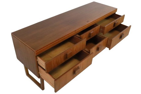 Image 1 of Vintage dressoir