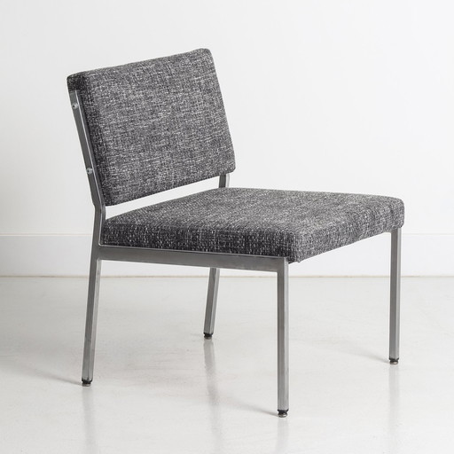 Paar vintage fauteuils, metaal en stof, volledig gerenoveerd