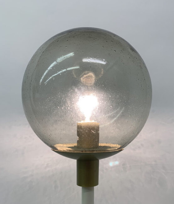 Image 1 of Vintage witgouden vloerlamp - jaren 1970